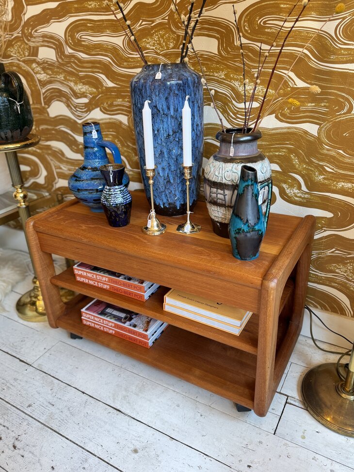 Vintage Toften Denmark open kastje teak op wieltjes | Sprinkelhop