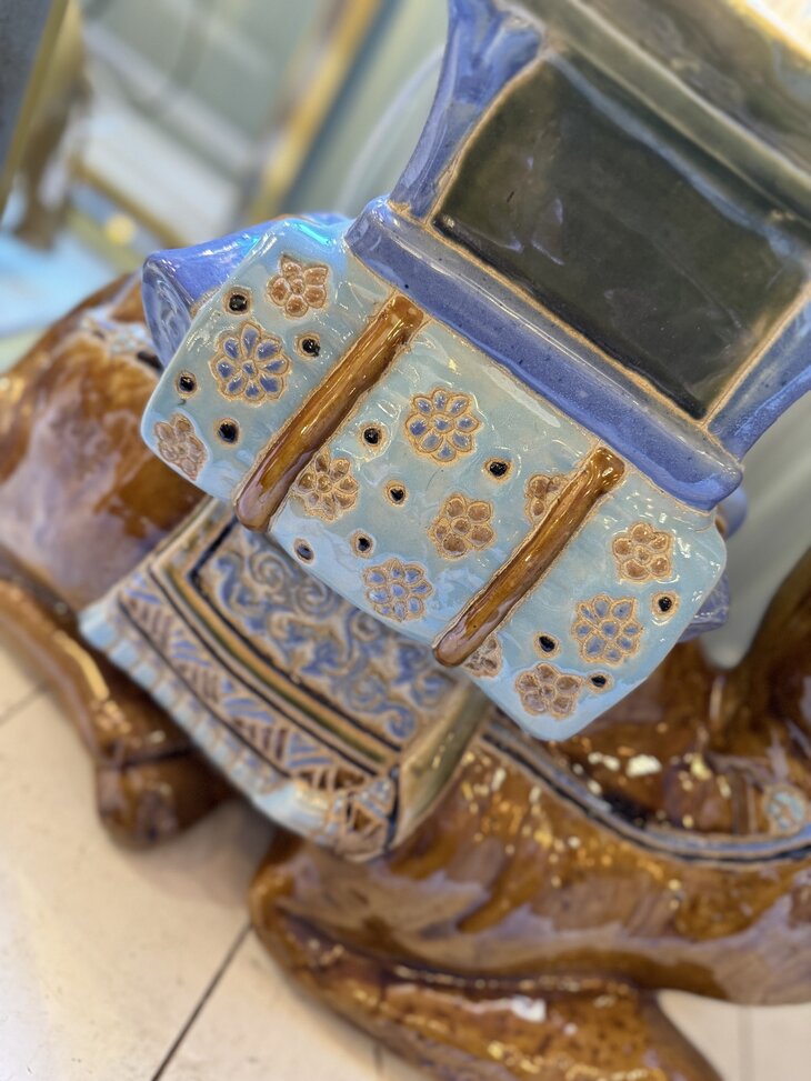 Vintage keramieken bijzettafel plantentafel kameel bruin | Sprinkelhop