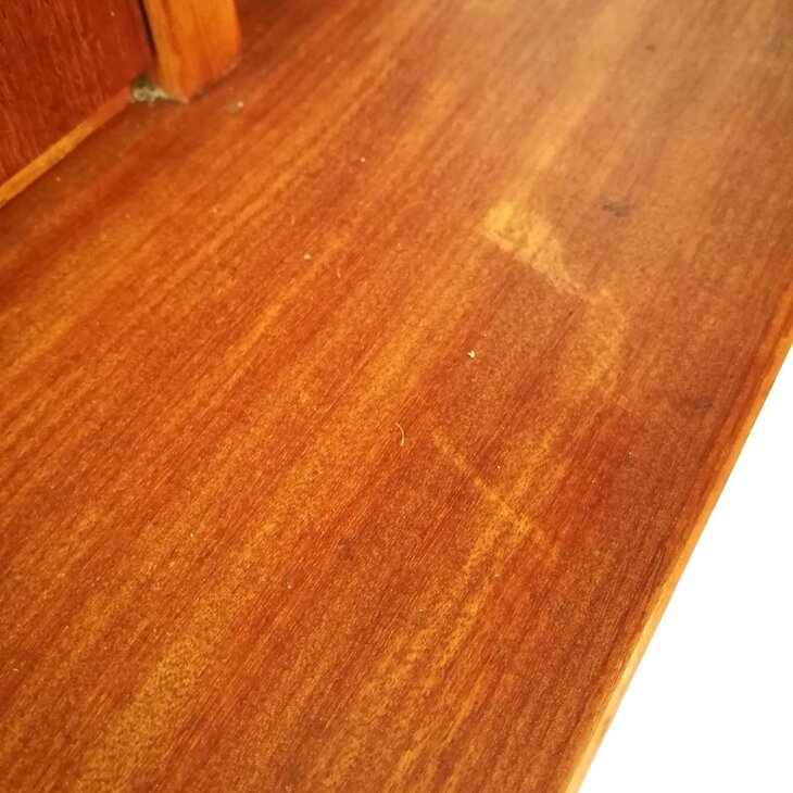 Zweedse teak houten highboard wandkast | Sprinkel + Hop